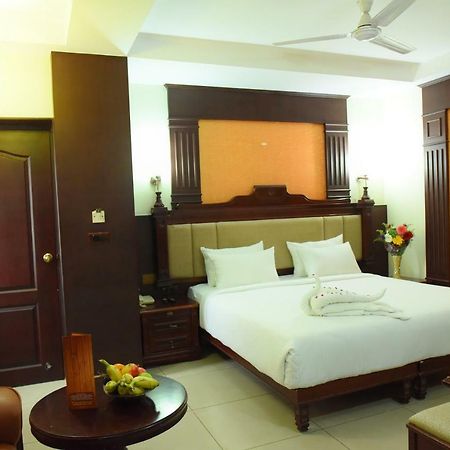 Chendhoor Residency 호텔 Tiruchirappalli 외부 사진