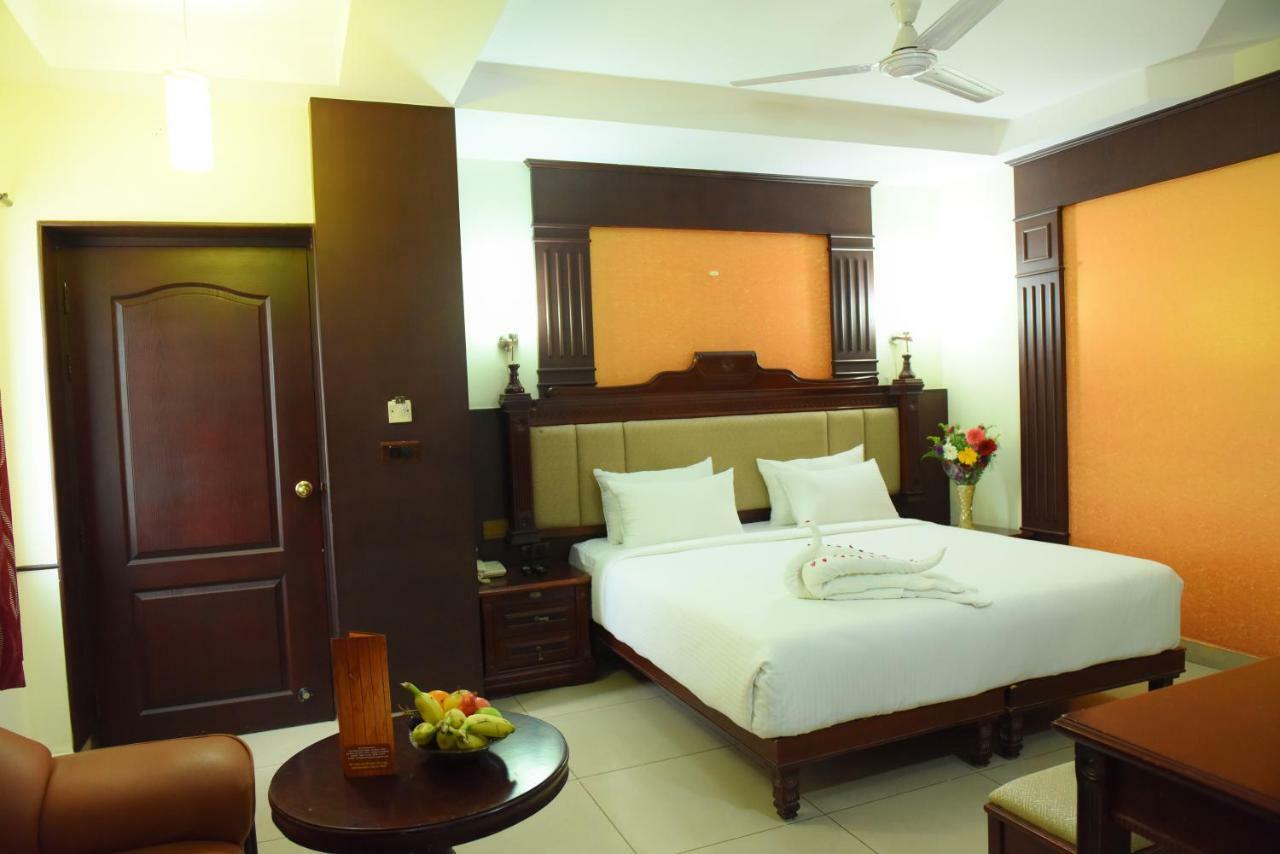 Chendhoor Residency 호텔 Tiruchirappalli 외부 사진